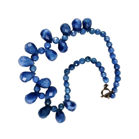 Dyed Agate Blue Faceted Bead Necklace With Toggle Clasp For Women - Picture 10 of 11